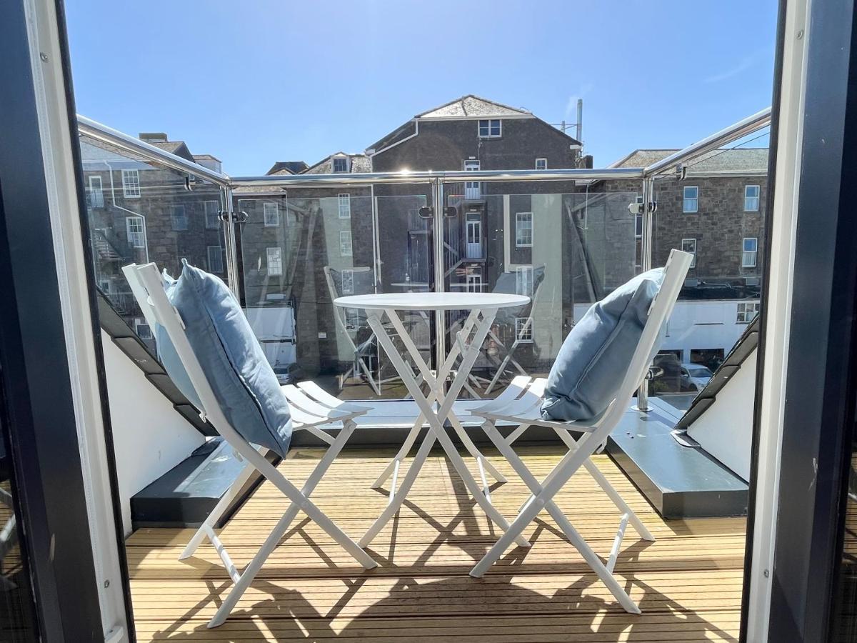 Exceptional 3 Bedroom Home In Penzance~New~Seaside Exteriör bild