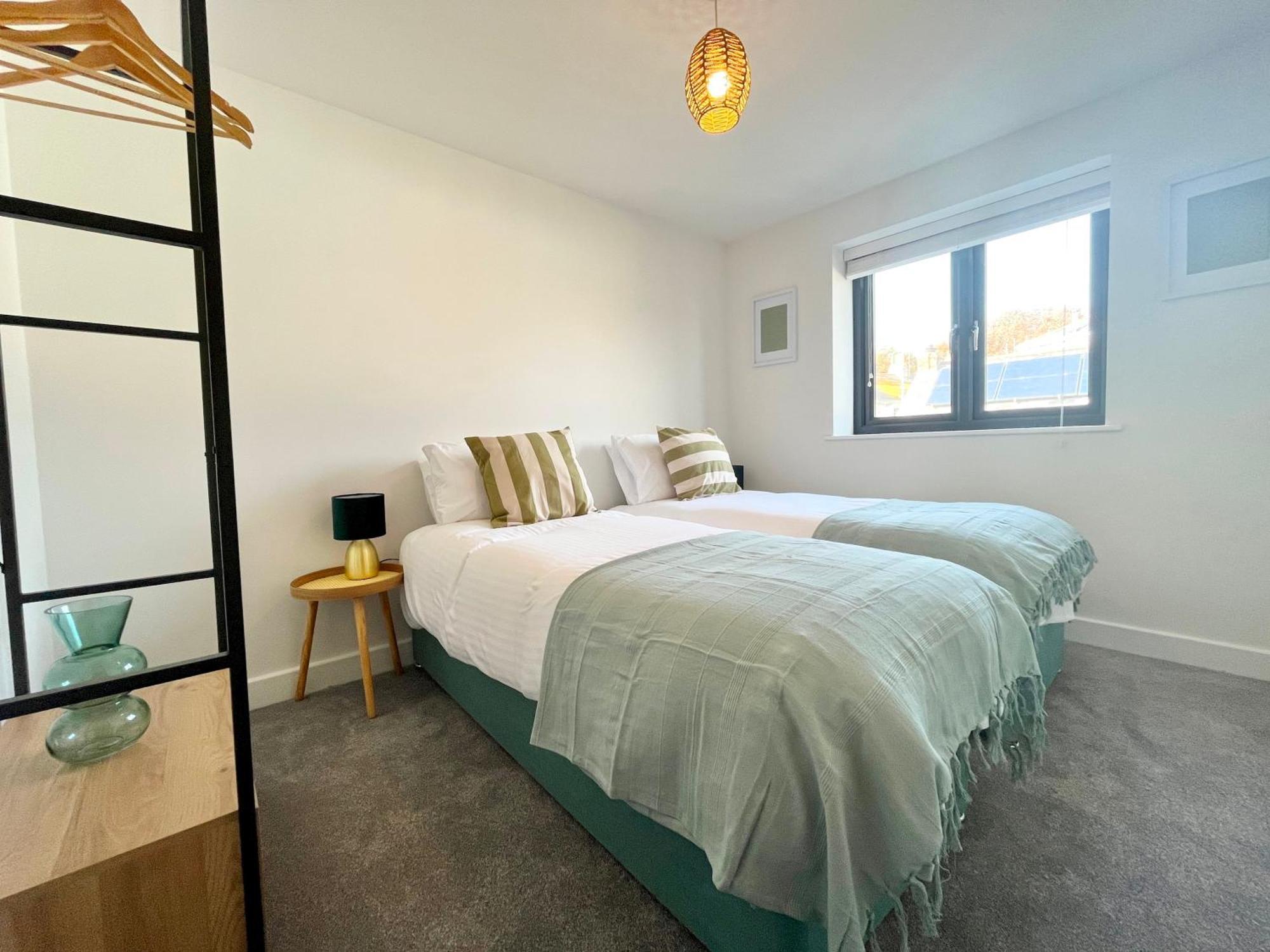 Exceptional 3 Bedroom Home In Penzance~New~Seaside Exteriör bild